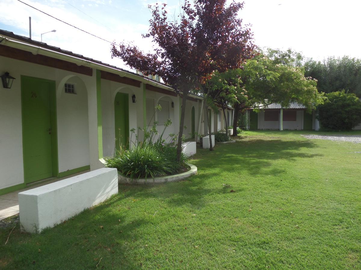 Hotel Carmen De Areco Dış mekan fotoğraf