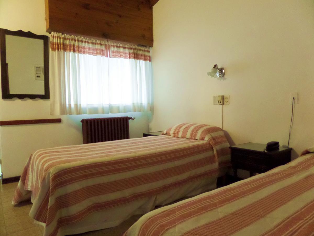 Hotel Carmen De Areco Dış mekan fotoğraf